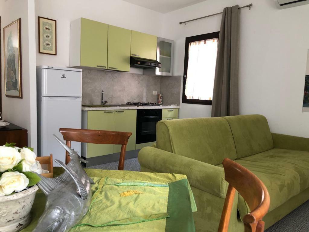 Bilocale Milu - Milu Holidays La Maddalena  Luaran gambar