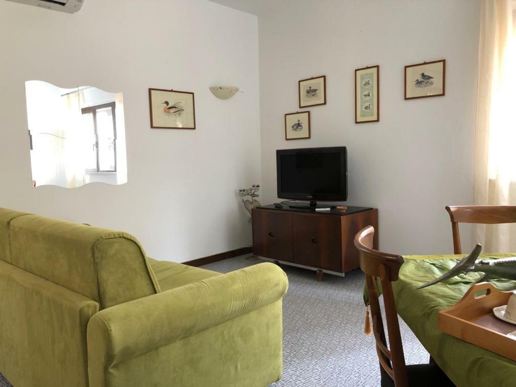Bilocale Milu - Milu Holidays La Maddalena  Luaran gambar